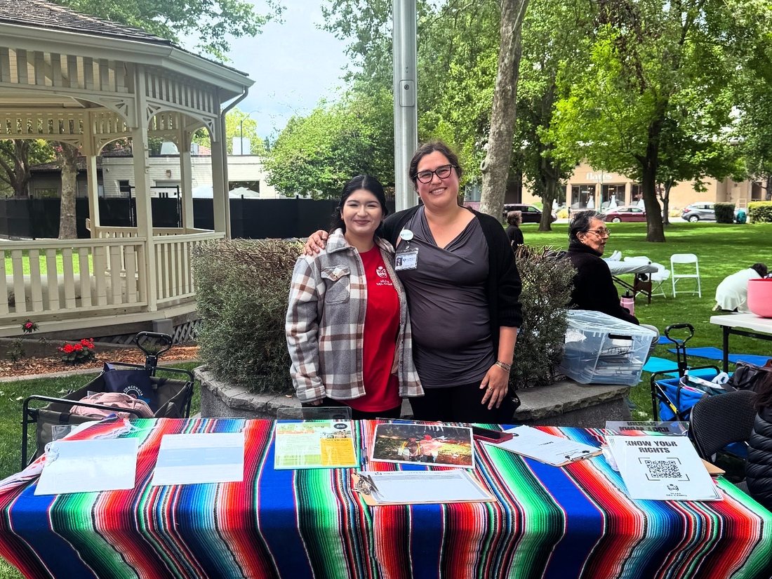 La Concordia at a community resource fair