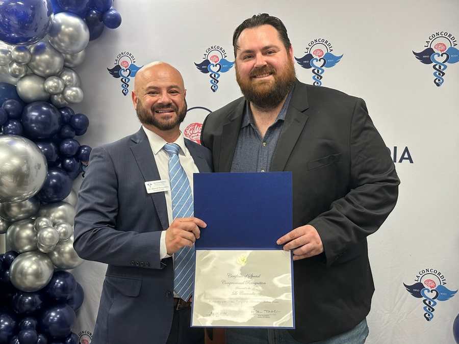 La Concordia receives a Certificate of Special Congressional Recognition